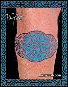triple spiral Celtic tattoo band